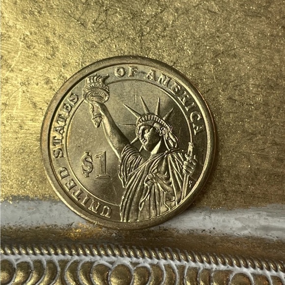 2008-D James Monroe Presidential $1 Dollar Uncirculated Coin - Picture 5 of 5